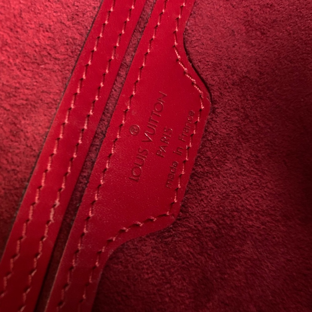 LOUIS VUITTON SOUFFLOT HANDBAG - Picture 6 of 13